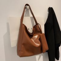 [COD] soft leather large-capacity bag womens 2021 new simple tote all-match one-shoulder armpit free coin purse