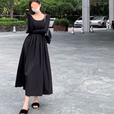 Hepburn wind sides wearing long-sleeved brought backless little black dress women unique temperament dress their children early autumn the new cold wind