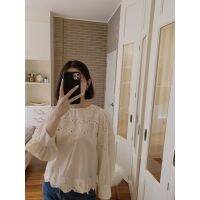 ✨ CREAM ✨  BREE COTTON LACE BLOUSE  เสื้อเบลาส์ผ้า Cotton ปักฉลุลูกไม้ เนื้อนุ่ม บางเบา