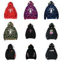 ✑☋BAPE ใหม่ล่าสุดเสื้อสเวตเตอร์ลายพรางเสื้อสวมคอมีฮู๊ดสำหรับทั้งหญิงและชายฉลามหัวปลาทันสมัยเสื้อมีฮู้ดนักเรียนพิมพ์ลาย3D