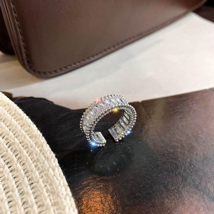 cod-ins-แหวนเพชรสีรุ้งแบบเฉพาะสำหรับผู้หญิงแหวนนิ้วชี้แบบเรียบง่ายแมทช์ลุคง่ายแบบมีช่องเปิดสำหรับผู้หญิง-christmas-gift