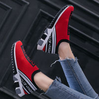 2021 Designer Sock Shoes Men Vulcanized Shoes Uni Casual Shoes Man Sneakers Slip-On Walking Sneakers Men Chaussures Homme