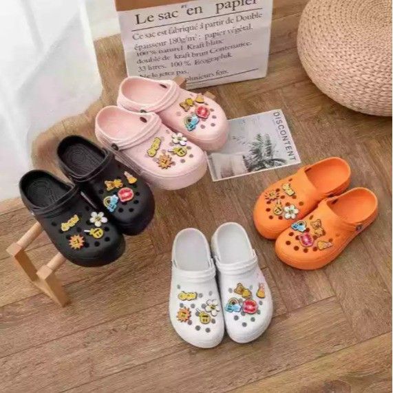 Crocs Thick bottom high-quality women's shoes summer couple sandals beach  shoes FREE JIBBITZ