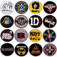 【DT】hot！ KISS Band Enamel Pins Music Metal Brooch Badge Fashion Hat Accessory Gifts