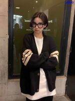 Xiaoxiang หญิงใหม่ฤดูใบไม้ผลิเสื้อคาร์ดิแกนแบบถักสีดำบางรุ่นรุ่นรุ่นก่อนใส่2023