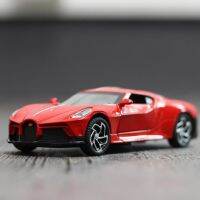 1:32รถโลหะผสม Bugatti La Voiture Noire ของเล่นโลหะไฟเสียงดึงกลับแบบเด็กเครื่องประดับสำหรับรถสปอร์ตเด็กผู้ชาย