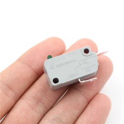 ✕ One Piece KW3A Door Micro Switch 5E4 10T105 Microwave Oven Normally Close Switch Tool High Quality