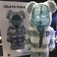 - Bearbrick × CELATO PIQUE - เสื้อโค้ท ผ้ากํามะหยี่ขนนิ่ม Blue ฟิกเกอร์ตุ๊กตา Timber Wolf SG2 400% 28 ซม. คุณภาพสูง # ของเล่น # คอลเลกชัน # ของขวัญ