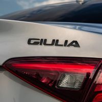 GIULIA สติ๊กเกอร์ด้านหลังลำต้นติดรถสติกเกอร์ติดรถอัลฟาโรเมโอกีเลียป้ายสติกเกอร์สำหรับแต่งรถอัลฟ่าโรมิโอ