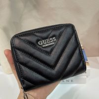 กระเป๋าสตางค์ guess ใบกลาง 5 นิ้ว