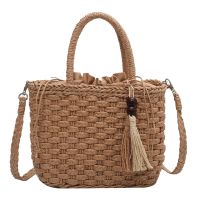 Fringed Straw Handbag Hand-Woven Rattan Bag Woven Wallet Wicker Beach Bag Bohemian One-Shoulder Messenger Bag