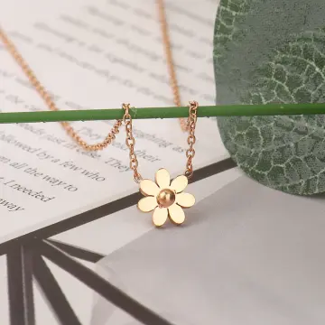 Daisy pendant clearance