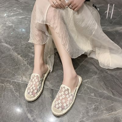 Big yards of foreign trade shoes net yarn embroidery straw fisherman outside the woman wear summer new flat lazy baotou half slippers
