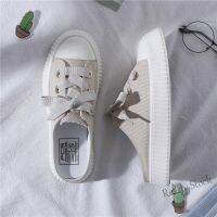 【Ready Stock】 卐◙ C39 Half drag canvas shoes one foot pedal lazy summer 2021 new versatile Korean version small white shoes without heels women 半拖帆布鞋一脚蹬懒人2021年夏季新款百搭韩版无后跟厚底小白鞋女