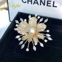 Exquisite Big Leaf Flower Brooch Women Inlaid Zircon Gorgeous Elegant Suit Shirt Collar Pin Accessory Banquet Party Jewelry Gift