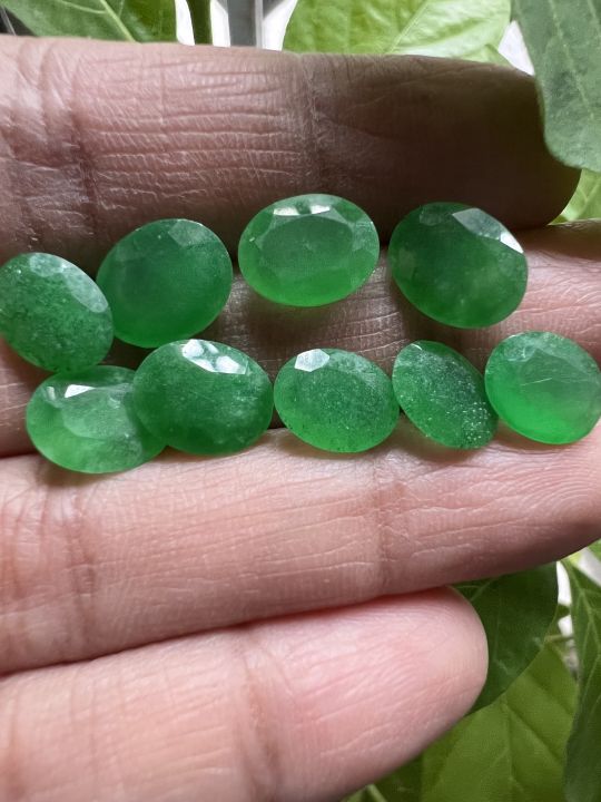 ยกเขียว-พลอย-สังเคราะห์-สี-เขียวหยก-พม่า-synthetic-jade-burma-green-8x6-mm-ม-1-เม็ด-1-กะรัต-oval-shape-1-pcs