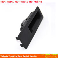 Boot Lid Lock Release Push ปุ่มสวิทช์จับ Tailgate Hatch สำหรับ BMW F22 F30 F10 X1 220i 320i 420i 530i 752