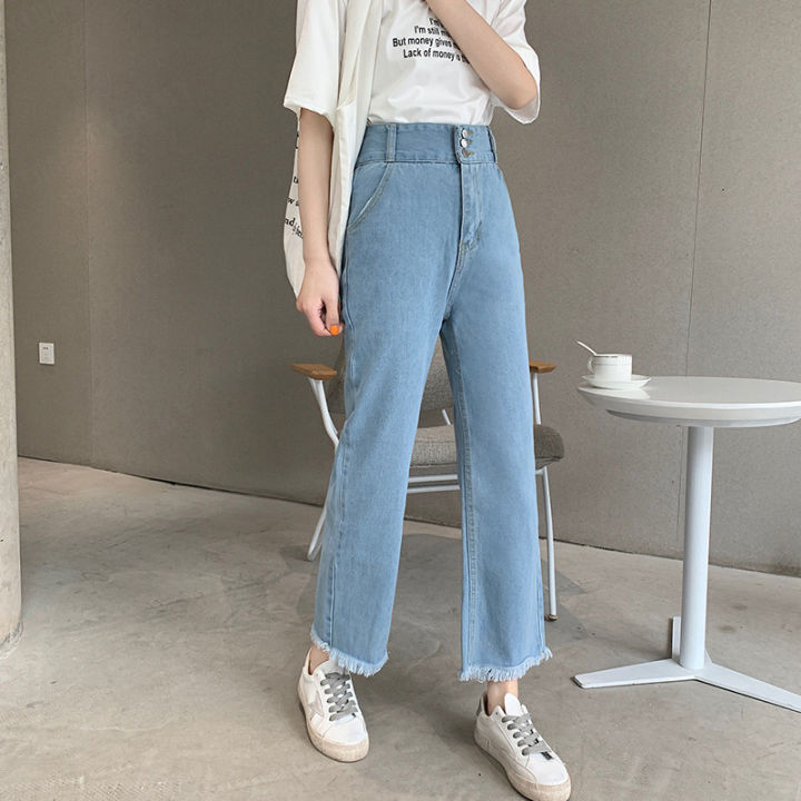 yidaoguang Women's straightleg relaxed fit denim capris featuring a ...