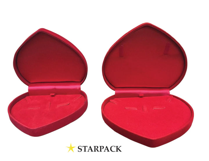 กล่องหัวใจแดง ใส่ได้ครบชุดทั้งสร้อย แหวน ต่างหู สังวาลย์หัวใจ ขนาดกลาง/ใหญ่