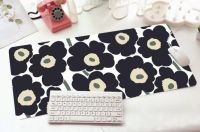 MERIMEKKO BW  แผ่นรอง คีย์บอร์ด รองคีย์บอร์ด keyboard ลาย MERIMEKKO BW ดอกไม้ ขาวดำ  ขนาด 30 x 70 cm แผ่นหนานุ่ม มียางกันลื่น ด้านใต้ งานสวยงาม สีสดงานดี BY NPNN