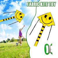 82 * 59cm New Smiley Face Multi Specification Childrens Edge Kite Cartoon Curved G8O5