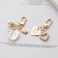 Women Girls Heart Keychain Fashion Letter Label Imitation Pearls Key Chain Pendant Handbag Hanging Accessories Keyring Key Chains