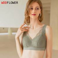 Women 100 Mulberry Silk Lining Bras Wire Free Wireless Padding French Style Fashion Thin Lace Bra Bralette TU024