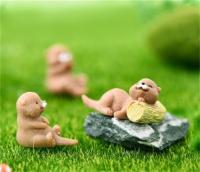 Cute Little Otter Figurine For Bonsai Decoration Otter Figurine As A Cute Dollhouse Accessory Cute Animal Model For Home Decor DIY Crafts With Otter Figurines Kawaii Home Decor Otter Figurine