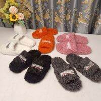 Womens Fur Slippers 2023 Season New Fashion One Line Outdoor Fur Slippers