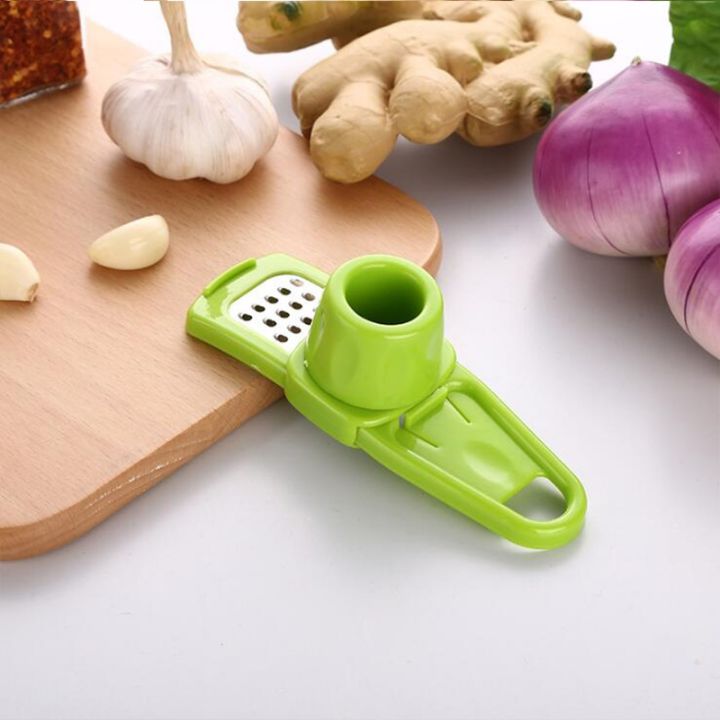 1pcs-multi-function-garlic-press-cutting-garlic-stainless-steel-random-color-cooking-tools-kitchen-accessories