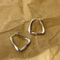 Hot selling products ? New Metal Round Hoop Earrings for Women Cute Gold Silver Col