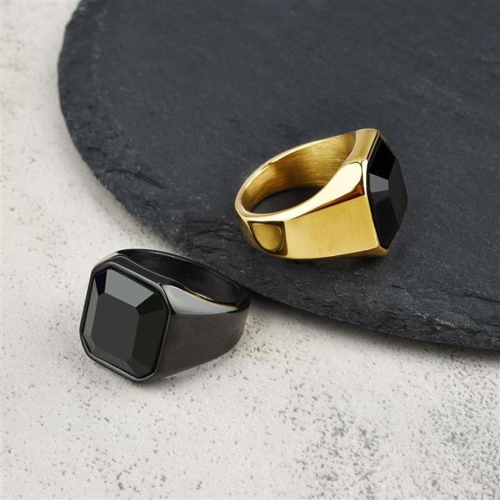 แหวนหินสเตนเลสสีดำผู้ชายแบบใหม่2อันแหวนพังค์ปาร์ตี้ฮิปฮอปสีเงินสำหรับผู้ชายเครื่องประดับงานแต่งงาน
