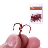 HENGJIA 20PCS/lot Anzuelo Treble Pesca Hook Strong High Steel Carbon Material Three Hooks Fishing Tackle Tools Accessories Accessories