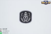 Patches (ด้านหลังมีตีนตุ๊กแก) ลาย Navy Seal Frog Skeleton (ลายโครงกระดูกกบ)  ขนาดโดยประมาณ : กว้าง 7.5 เซนติเมตร ยาว 7.5 เซนติเมตร  คุณสมบัติ : #วัสดุผลิตจากผ้า #Patches เพื่อความสวยงาม #เหมาะสำหรับติดบนเสื้อผ้า,เสื้อเวส,กระเป๋า หรือ หมวกยุทธวิธี เป็นต้น