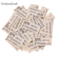 【LZ】○✸  Chzimade-Feitas à Mão Etiquetas de Pano Handmade com Amor Etiquetas do vestuário DIY Materiais De Costura Suprimentos 50 PCs 100PCs