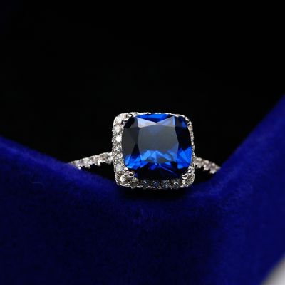 [COD] โรงงาน8X8 Mm Cushion Cut CZ Pigeon Blood Blue Sapphire Gemstone Ring 925 Sterling Silver Ruby Rings For Ladies