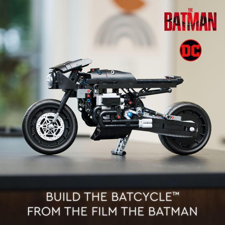 lego-technic-42155-the-batman-batcycle-building-toy-set-641-pieces