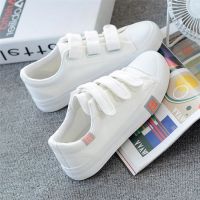 COD DSFGERERERER Hot selling shoes womens Velcro student canvas shoes spring summer and autumn Korean womens shoes all-match white shoes flat casual shoes