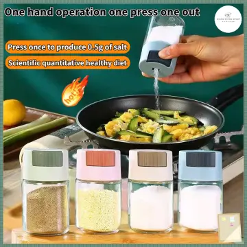 Quantitative salt shaker control salt shaker jar sprinkle salt