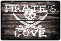 Sarcarse Pirates Cove ป้ายที่จอดรถ,ป้ายดีบุกโลหะส่วนบุคคลตกแต่ง Man Cave Home Wall Decor