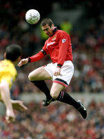 โปสเตอร์ Eric Cantona อีริค คันโตน่า Manchester United ManU ManUtd แมนเชสเตอร์ยูไนเต็ด แมนยู Poster ตกแต่งผนัง ของแต่งบ้าน ของแต่งห้อง โปสเตอร์ติดผนัง 77poster