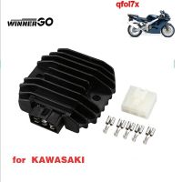 ตัวควบคุมการจ่ายกระแสแรงดันไฟฟ้า WINNERGO สำหรับ ZZ-R คาวาซากิ600 2002-2005 ZX 600R NinjaZX-6 NinjaZX-6R นินจา ZX-6R Qfol7x 21066-1089