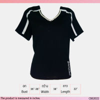 USED - Black Pearl Embellished Top | เสื้อแขนสั้นสีดำ สีขาว เสื้อไข่มุก คอวี ลายทาง ทรงใหญ่ สีพื้น ทำงาน มือสอง