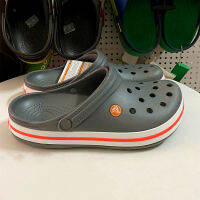 ใหม่ Crocs รองเท้าหลุมรองเท้าแตะชายหาดสำหรับผู้ชายและผู้หญิง