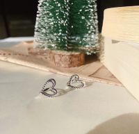 goodgift_station-heart-shaped earrings 925 sterling silver ต่างหูห่วงกลมแบบล็อค ด้านหน้าเป็นรูปหัวใจ 2 ดวงวางซ้อนกัน