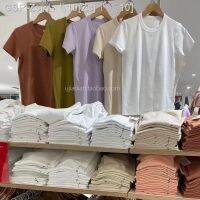 ใหม่ Uniqlo เสื้อยืดแขนเสื้อแขนสั้นคอกลมสำหรับผู้หญิงห้องลองเสื้อบ้านใหม่สีล้วนเรนเดอร์เสื้อผ้าด้านบนไม่มีซับในชุดเดรสทรงหลวมอ้วน2023มม. สำหรับฤดูร้อน