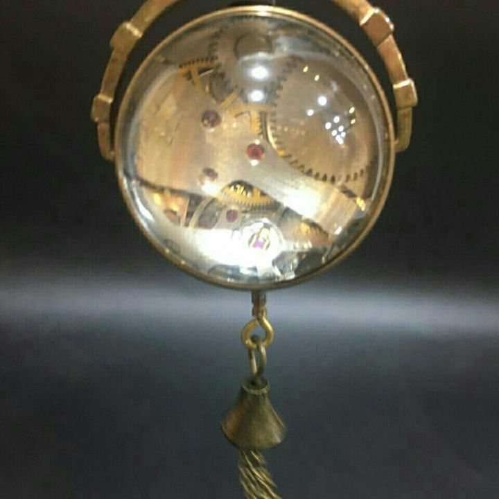ของเก่า-เบ็ดเตล็ด-ของเก่า-คริสตัลบอล-นาฬิกาแขวน-นาฬิกาพก-นาฬิกาเชิงกล-จี้-นาฬิกาทองแดง-เก่า-ย้อนยุค-วินเทจ-นาฬิกาแขวนขนาดเล็ก