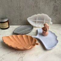 Ginkgo Leaf Shaped Tray Silicone Molds DIY Jewelry Storage Plate Dish Epoxy Plaster Concrete Molds Maple Leaf Tray Resin Mold Cables Converters Cables