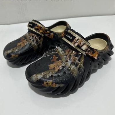 รองเท้า Crocs echo clog สินค้ามาใหม่สวยมาก มีไซส์ผู้ชาย 40---45 พร้อมส่งทุกคู่