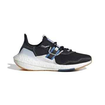 Adidas women's ultraboost deals st parley running shoe